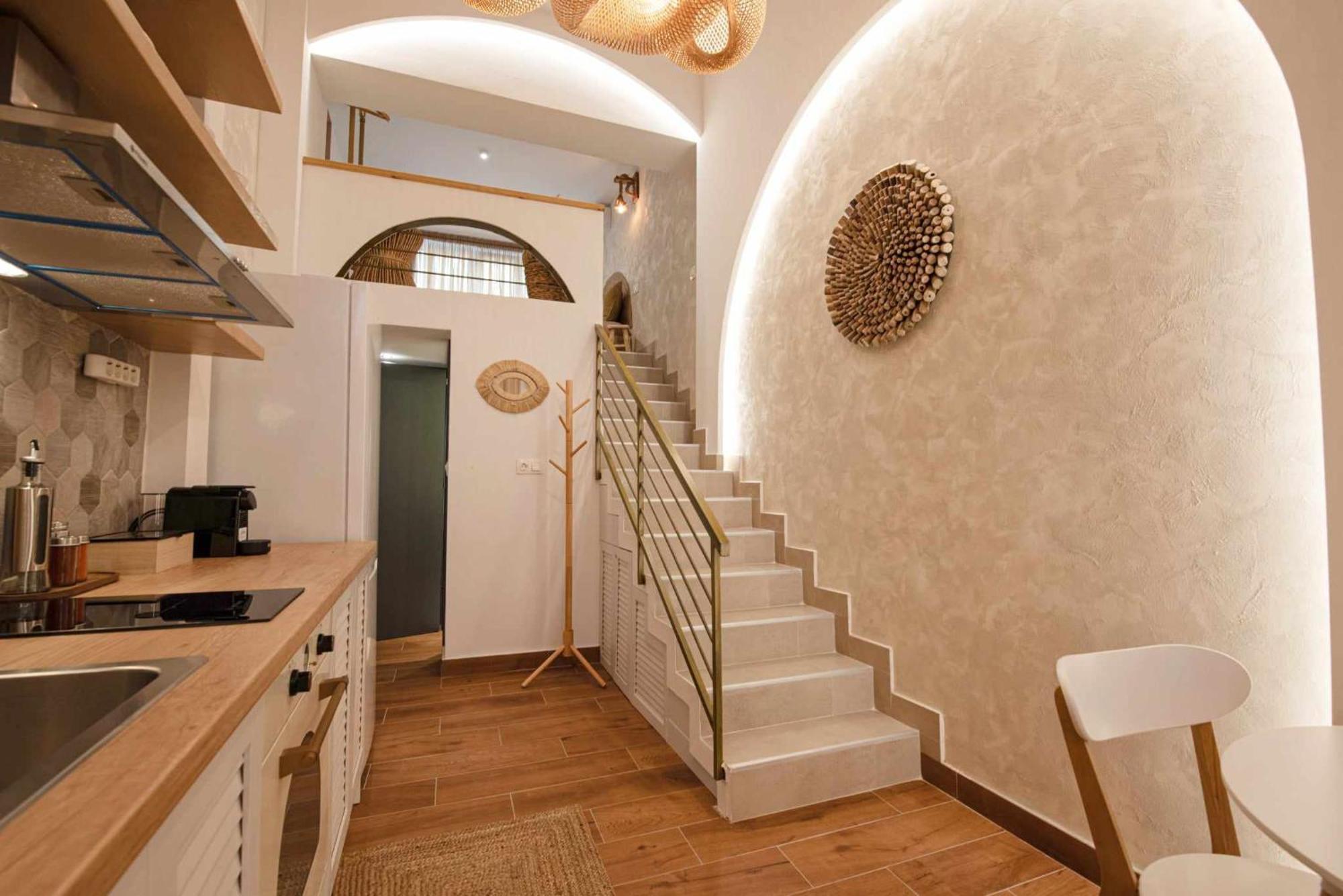 Namaste Lofts Near Seaside Apartment Thessaloniki Exterior photo